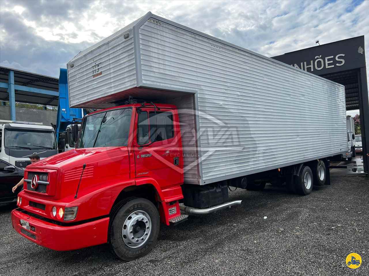 CAMINHAO MERCEDES-BENZ MB 1620 Baú Furgão Truck 6x2 Natyva Caminhões ORLEANS SANTA CATARINA SC